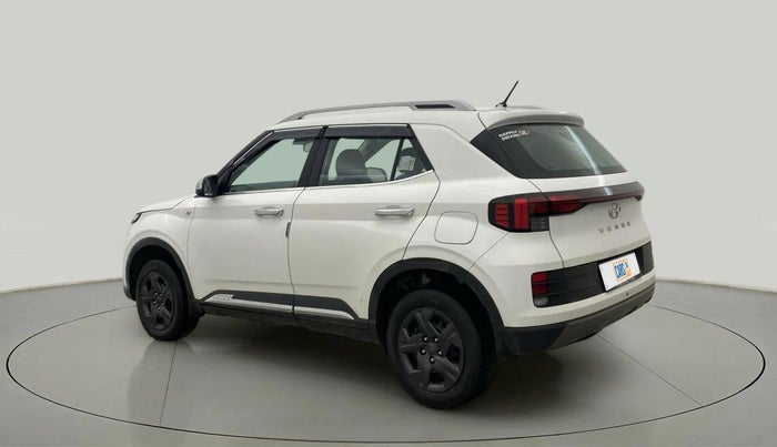 2023 Hyundai VENUE E 1.2, Petrol, Manual, 22,046 km, Left Back Diagonal