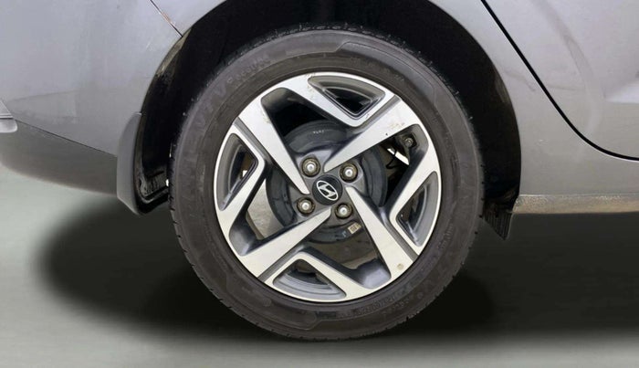 2023 Hyundai AURA SX 1.2, Petrol, Manual, 7,288 km, Right Rear Wheel
