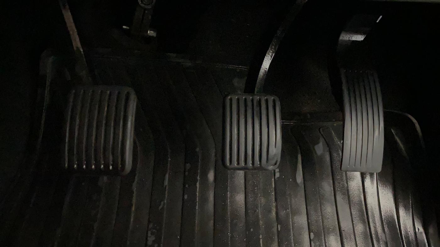 2019 Hyundai NEW SANTRO ERA EXECUTIVE, CNG, Manual, 46,959 km, Pedals