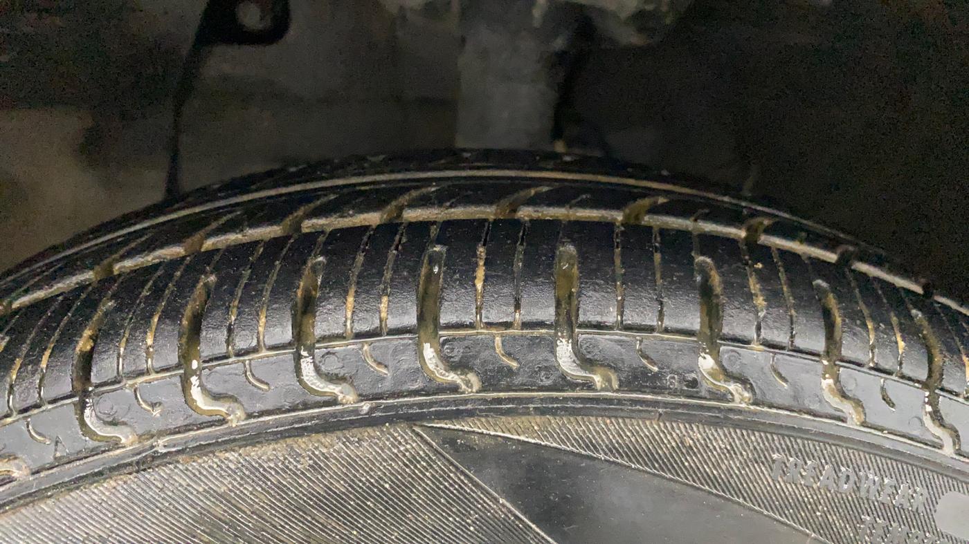2019 Hyundai NEW SANTRO ERA EXECUTIVE, CNG, Manual, 46,959 km, Left Front Tyre Tread