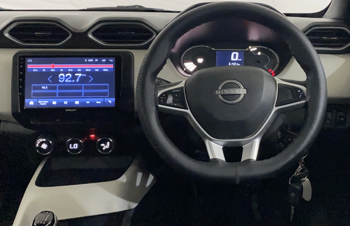 2020 Nissan MAGNITE XL TURBO, Petrol, Manual, 61,420 km, Steering Wheel Close Up