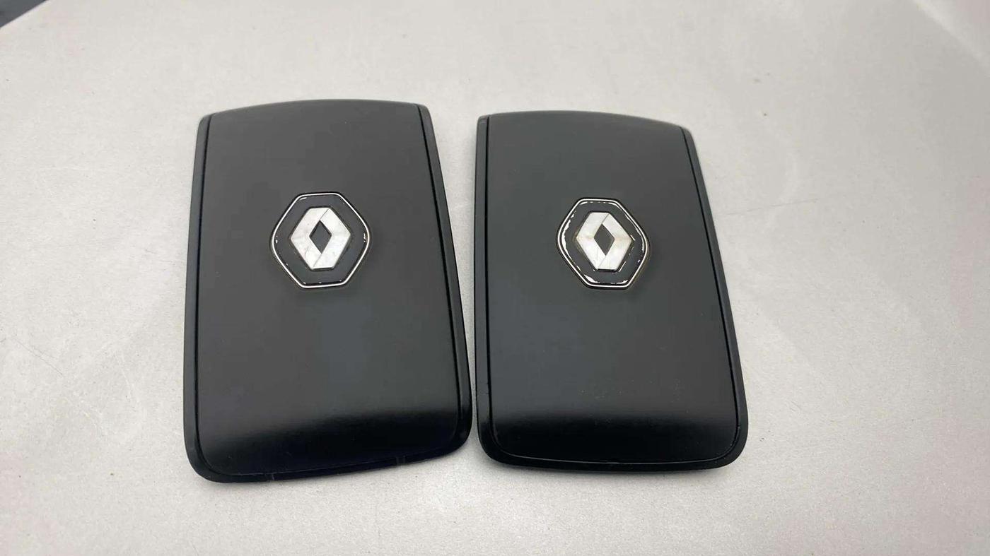 2019 Renault TRIBER RXZ, Petrol, Manual, 52,477 km, Key Close Up