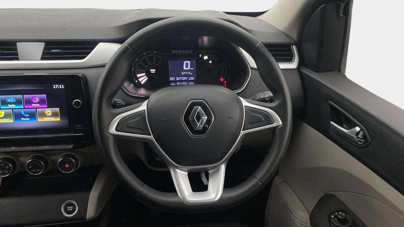 2019 Renault TRIBER RXZ, Petrol, Manual, 52,477 km, Steering Wheel Close Up