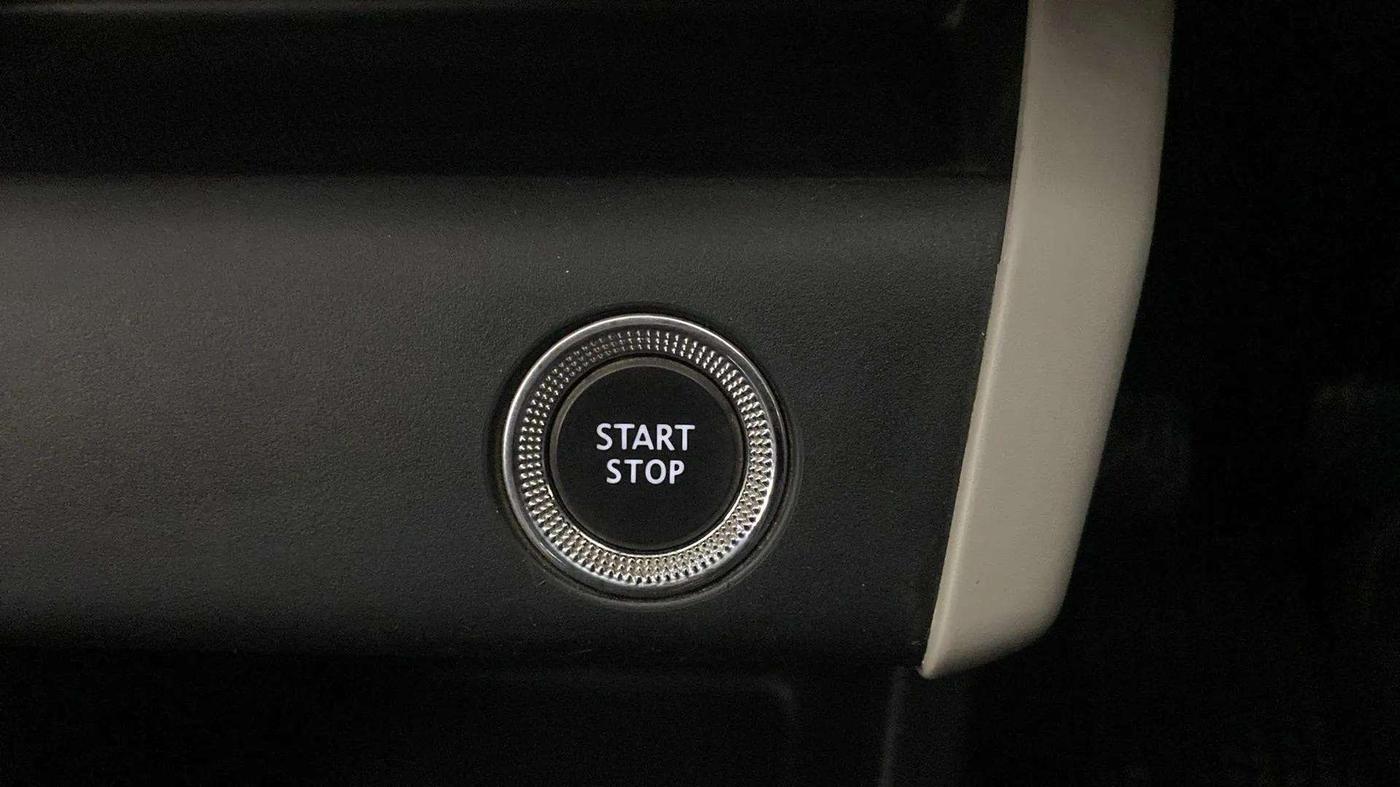 2019 Renault TRIBER RXZ, Petrol, Manual, 52,477 km, Keyless Start/ Stop Button