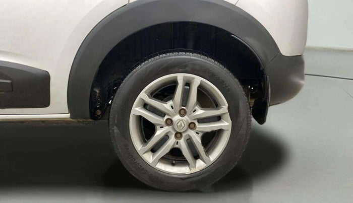2019 Renault TRIBER RXZ, Petrol, Manual, 52,477 km, Left Rear Wheel