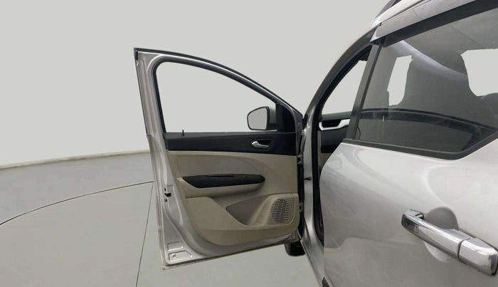 2019 Renault TRIBER RXZ, Petrol, Manual, 52,477 km, LHS Front Door