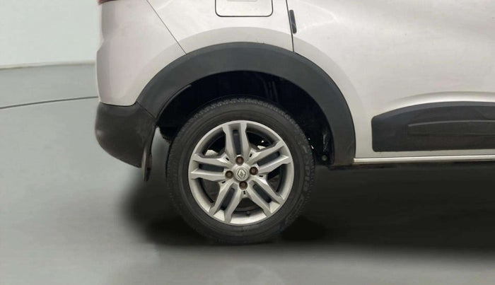 2019 Renault TRIBER RXZ, Petrol, Manual, 52,477 km, Right Rear Wheel