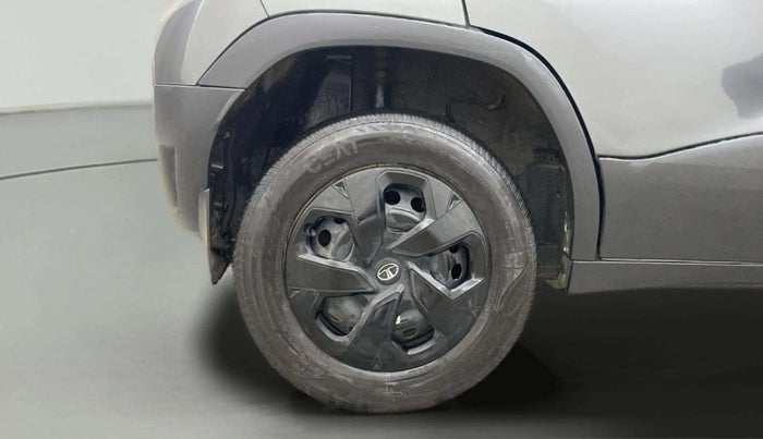 2023 Tata PUNCH ADVENTURE RHYTHM CNG MT, CNG, Manual, 20,297 km, Right Rear Wheel