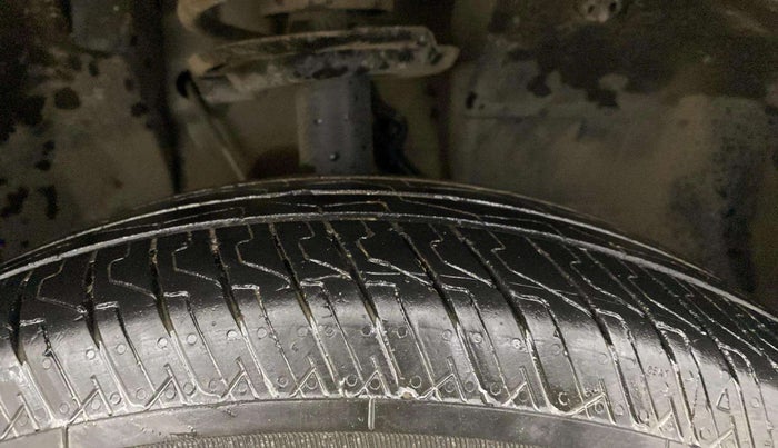 2023 Tata PUNCH ADVENTURE RHYTHM CNG MT, CNG, Manual, 20,297 km, Right Front Tyre Tread