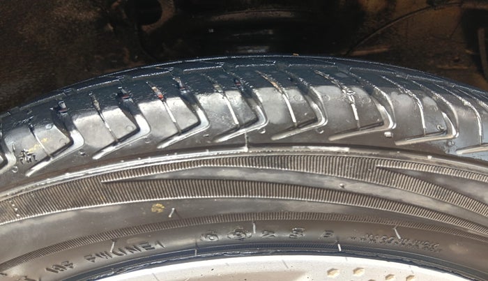 2023 Maruti Alto K10 VXI, Petrol, Manual, 39,770 km, Right Front Tyre Tread