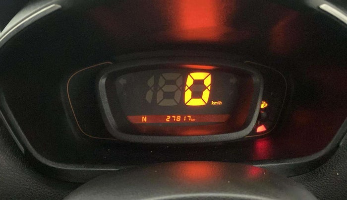 2017 Renault Kwid CLIMBER 1.0 AMT, CNG, Automatic, 27,799 km, Odometer Image