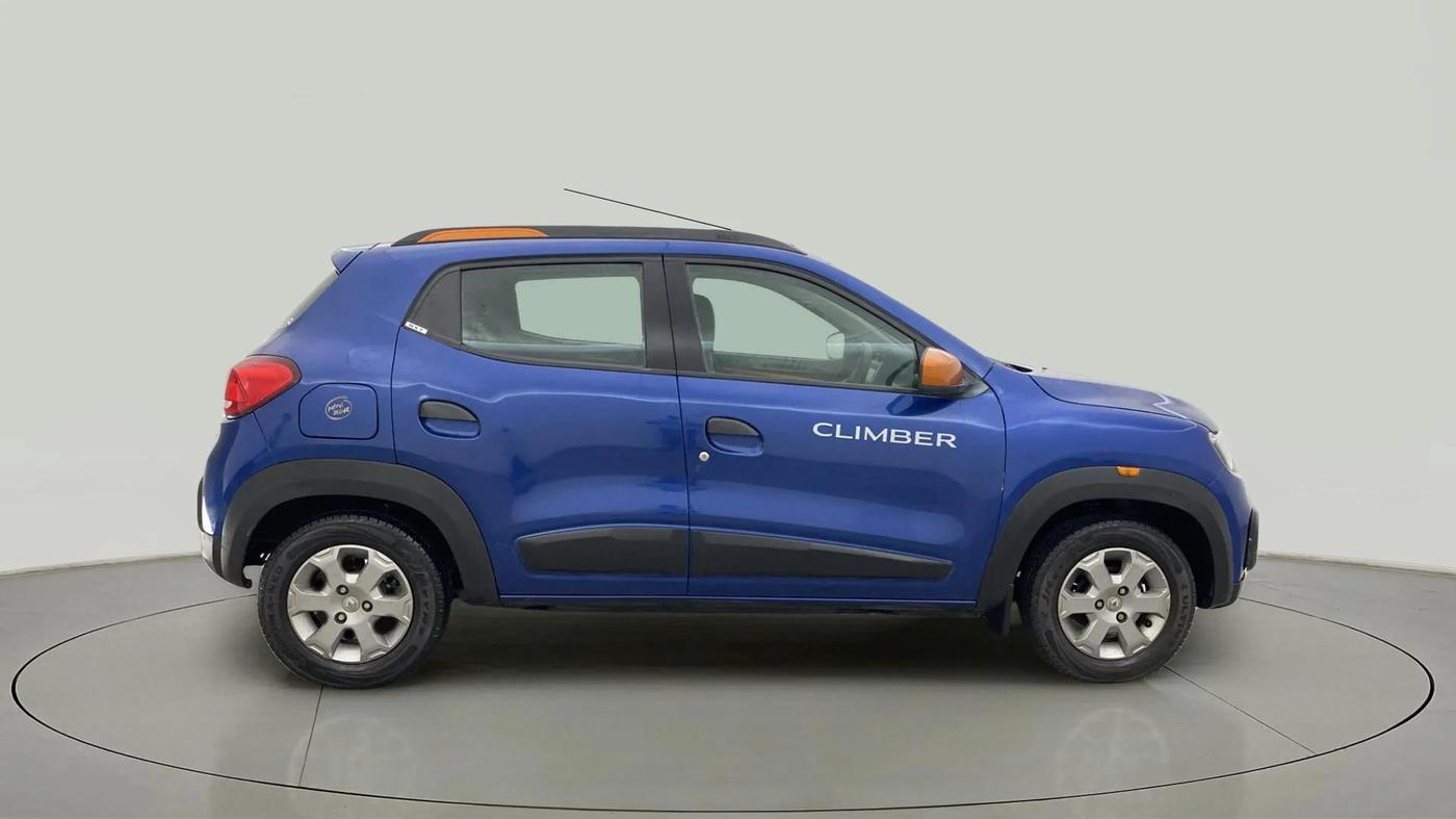2017 Renault Kwid CLIMBER 1.0 AMT, CNG, Automatic, 27,958 km, Right Side View