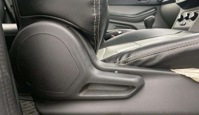 2021 Tata Tiago XT PETROL, Petrol, Manual, 40,326 km, Driver Side Adjustment Panel