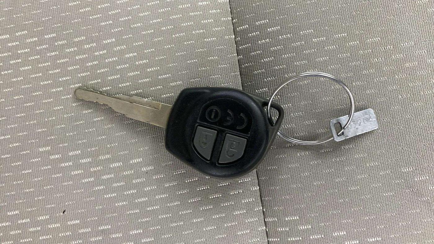 2021 Maruti New Wagon-R VXI 1.0 AMT, Petrol, Automatic, 57,166 km, Key Close Up