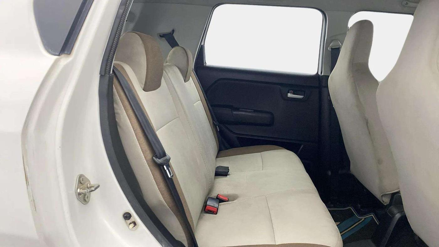 2021 Maruti New Wagon-R VXI 1.0 AMT, Petrol, Automatic, 57,166 km, Right Side Rear Door Cabin