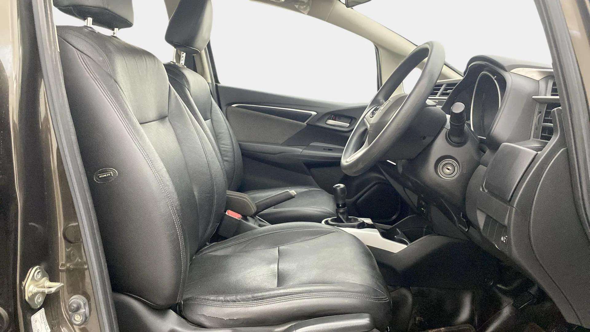 Front-Cabin-View