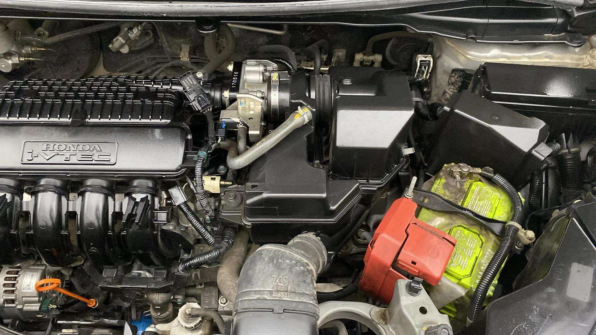 Engine-Left-Aligned-12