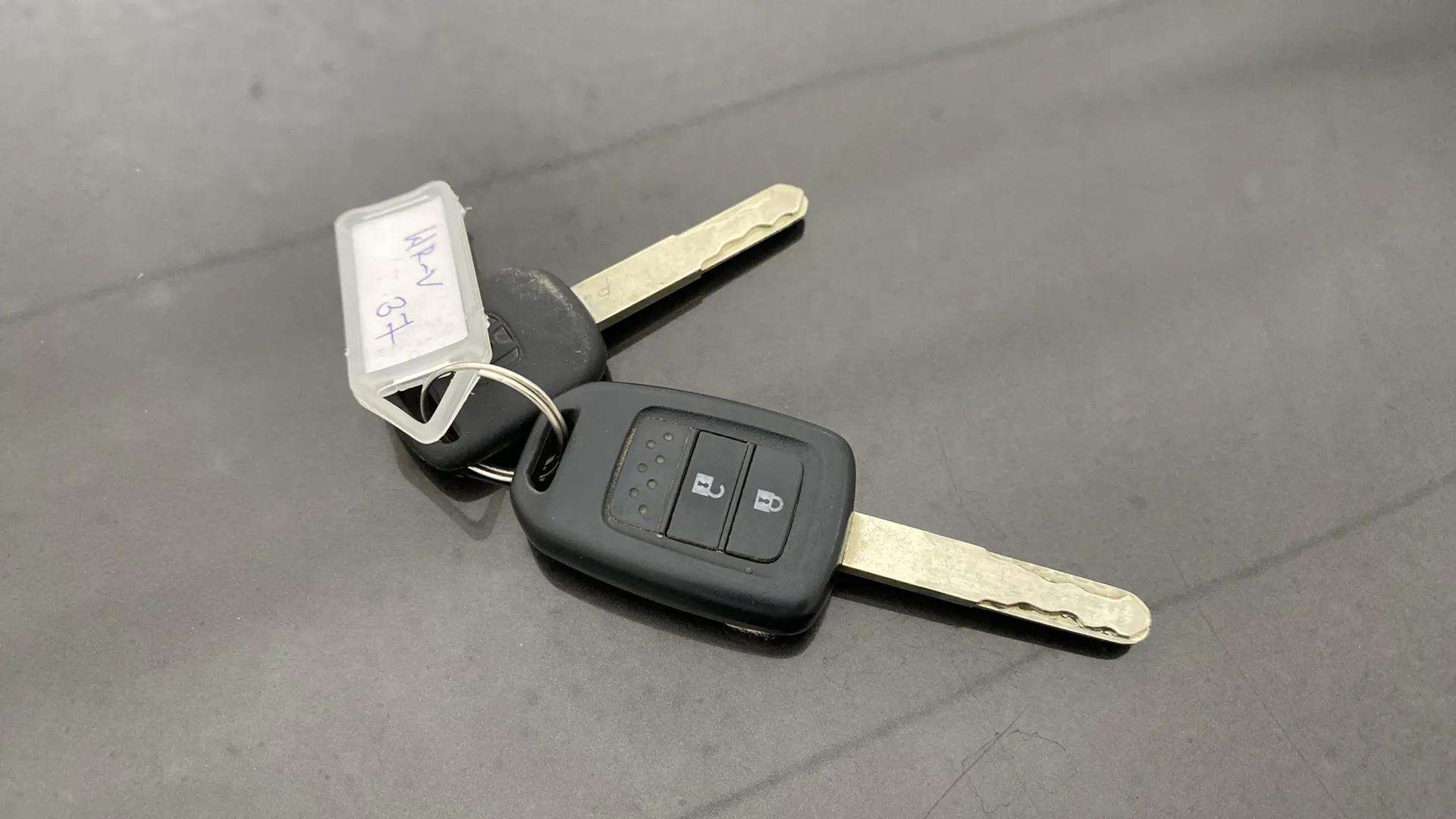 Keys-44