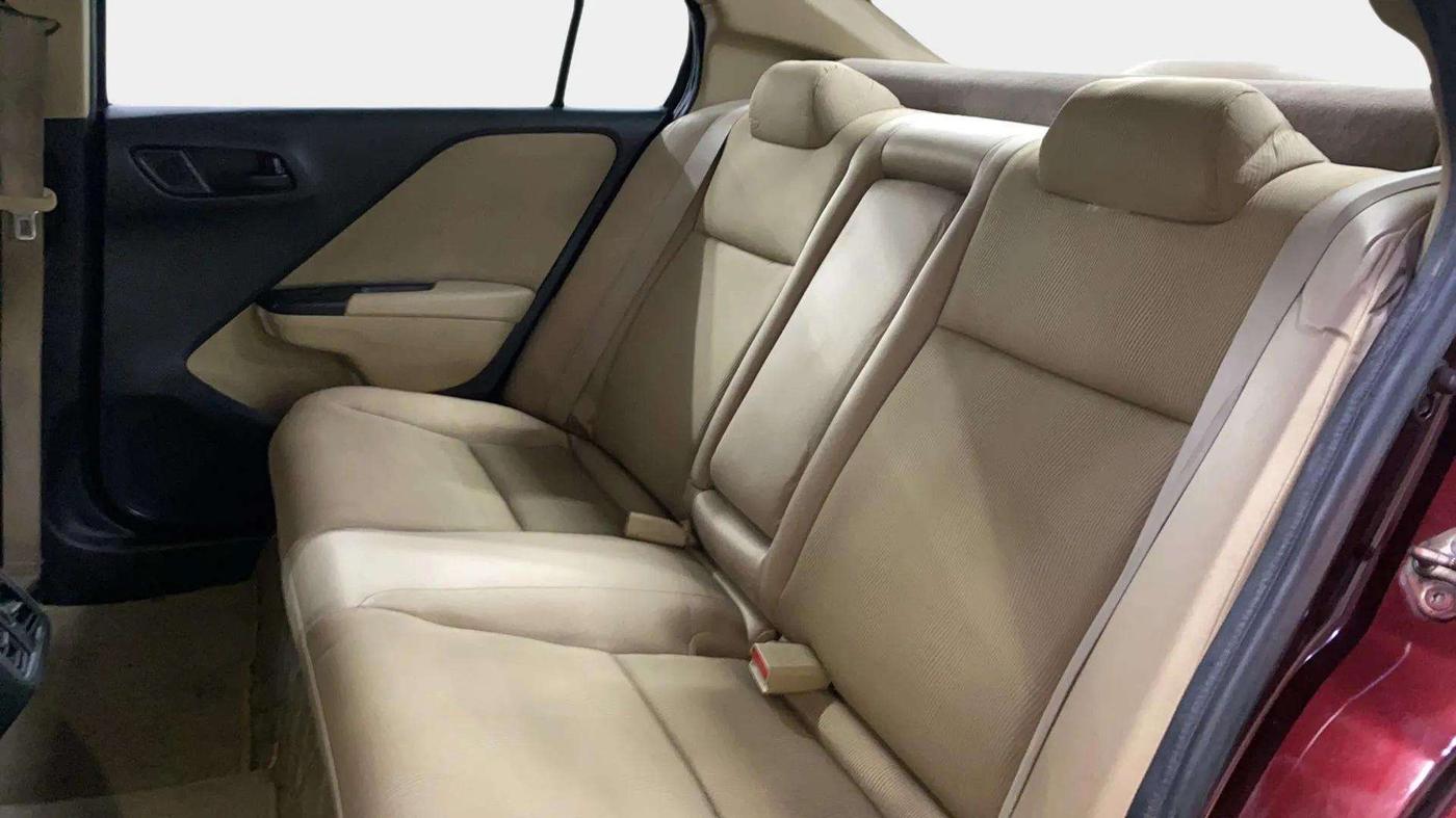 2014 Honda City 1.5L I-DTEC SV, Diesel, Manual, 1,32,115 km, Right Side Rear Door Cabin