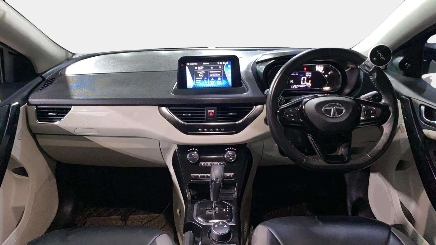 2021 Tata NEXON XZA PLUS SUNROOF PETROL, Petrol, Automatic, 31,074 km, Dashboard
