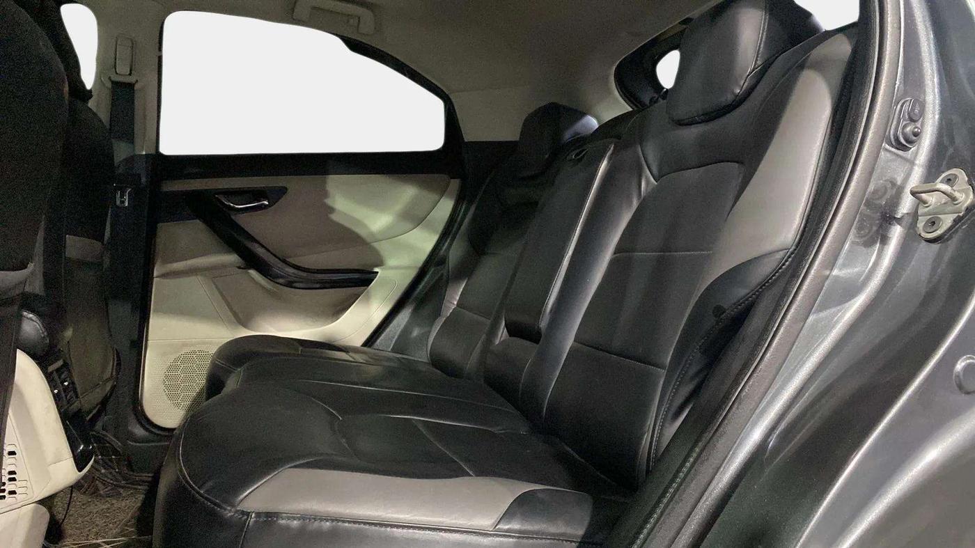2021 Tata NEXON XZA PLUS SUNROOF PETROL, Petrol, Automatic, 31,074 km, Right Side Rear Door Cabin