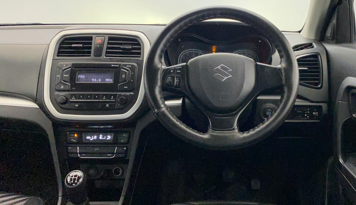2022 Maruti Vitara Brezza VXI, Petrol, Manual, 30,036 km, Steering Wheel Close Up