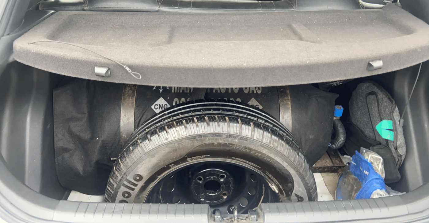 2019 Hyundai Elite i20 MAGNA PLUS 1.2, CNG, Manual, 65,019 km, Boot Inside