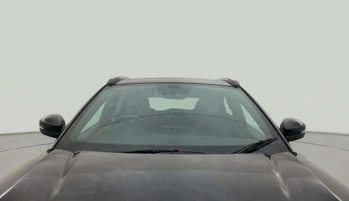 2022 Tata NEXON XZ PLUS DIESEL DARK EDITION, Diesel, Manual, 67,087 km, Front Windshield