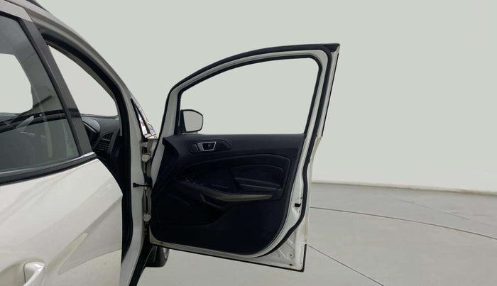 2018 Ford Ecosport TREND + 1.5L PETROL AT, Petrol, Automatic, 29,026 km, RHS Front Door