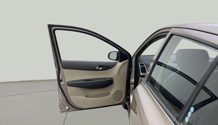 2012 Hyundai i20 MAGNA 1.2, Petrol, Manual, 69,741 km, LHS Front Door