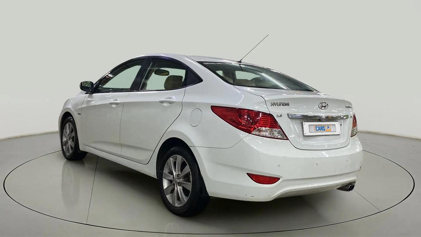 2013 Hyundai Verna FLUIDIC 1.6 CRDI SX, Diesel, Manual, 94,966 km, Left Back Diagonal