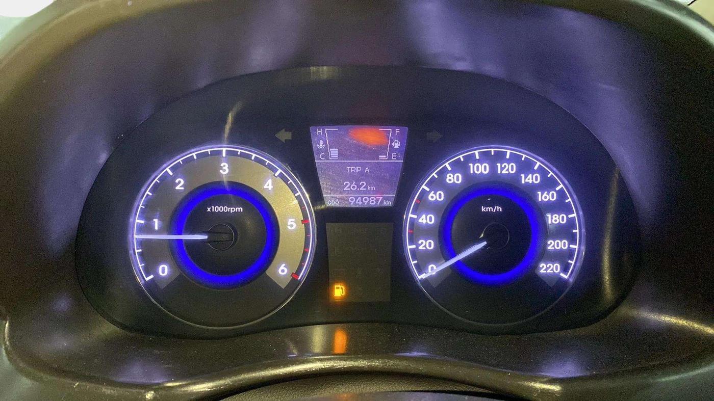 2013 Hyundai Verna FLUIDIC 1.6 CRDI SX, Diesel, Manual, 94,966 km, Odometer Image