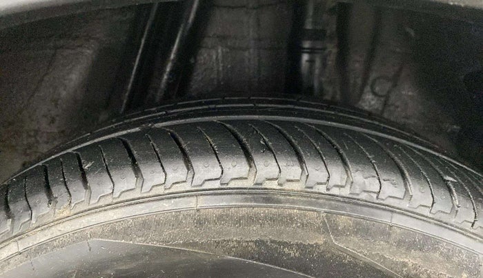 2017 Honda WR-V 1.2L I-VTEC VX MT, Petrol, Manual, 46,693 km, Left Rear Tyre Tread