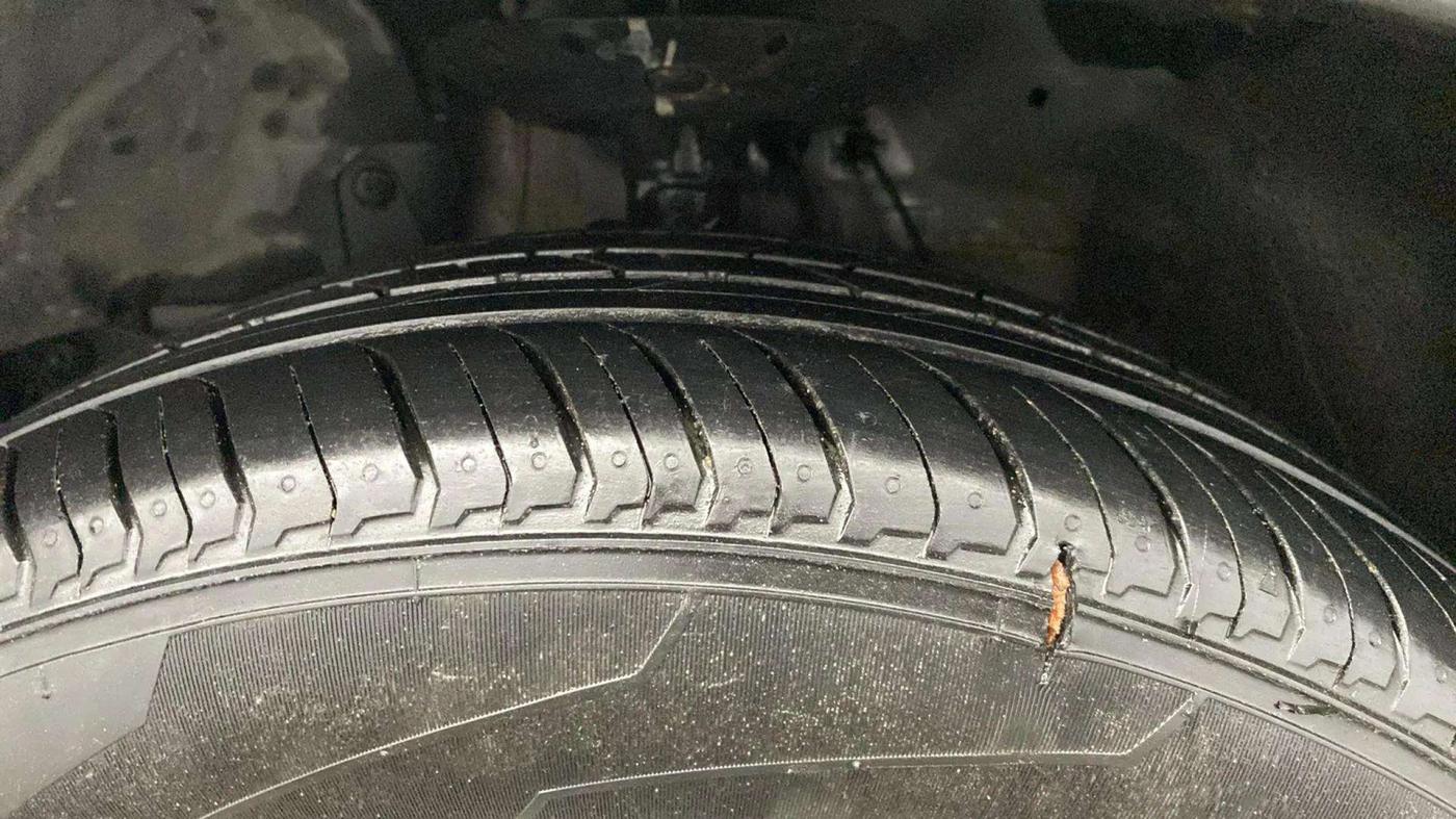 2017 Honda WR-V 1.2L I-VTEC VX MT, Petrol, Manual, 46,693 km, Left Front Tyre Tread