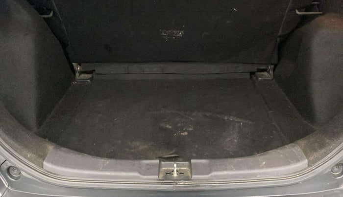 2017 Honda WR-V 1.2L I-VTEC VX MT, Petrol, Manual, 46,693 km, Boot Inside