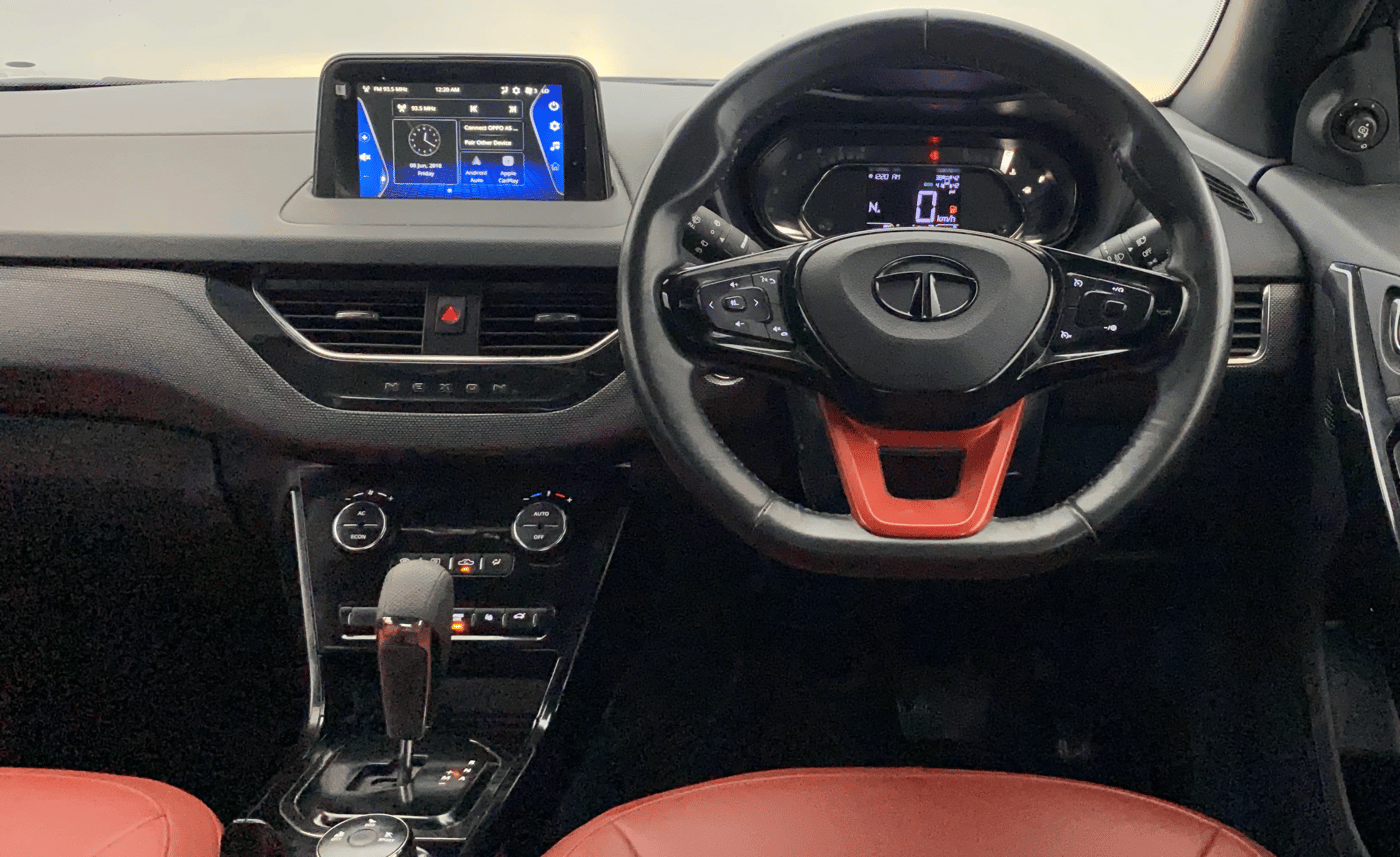 2023 Tata NEXON XZA PLUS LUX SUNROOF RED DARK DIESEL, Diesel, Automatic, 46,147 km, Steering Wheel Close Up