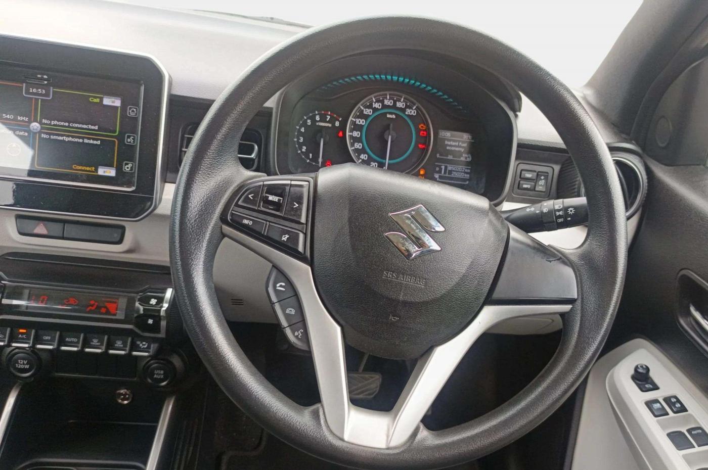 2018 Maruti IGNIS ALPHA 1.2 AMT, Petrol, Automatic, 25,018 km, Steering Wheel Close Up