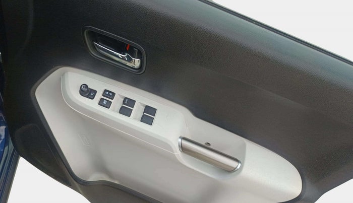 2018 Maruti IGNIS ALPHA 1.2 AMT, Petrol, Automatic, 25,018 km, Driver Side Door Panels Control