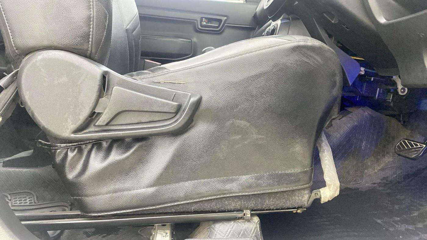 2019 Maruti S PRESSO VXI AMT, Petrol, Automatic, 60,773 km, Driver Side Adjustment Panel