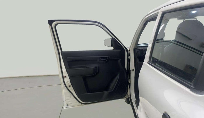 2019 Maruti S PRESSO VXI AMT, Petrol, Automatic, 60,773 km, LHS Front Door