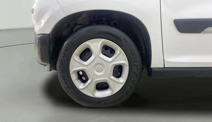 2019 Maruti S PRESSO VXI AMT, Petrol, Automatic, 60,773 km, Left Front Wheel