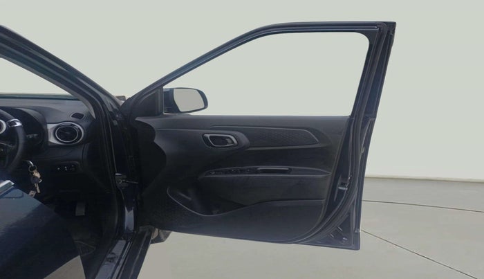 2023 Hyundai EXTER SX 1.2 CNG MT, CNG, Manual, 28,069 km, RHS Front Door