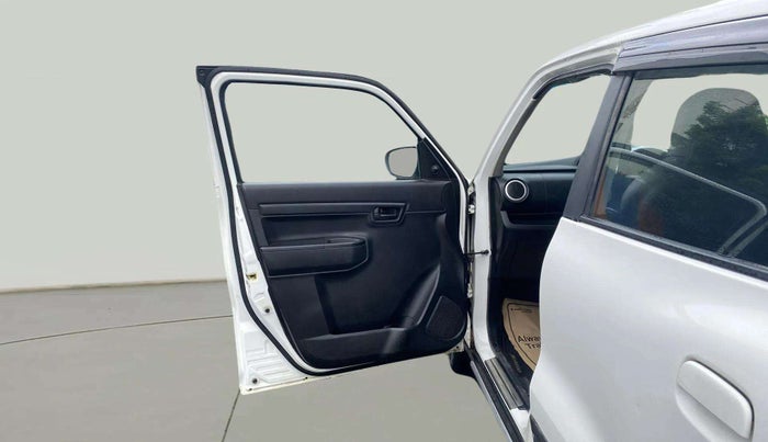2021 Maruti S PRESSO VXI+, Petrol, Manual, 24,059 km, LHS Front Door