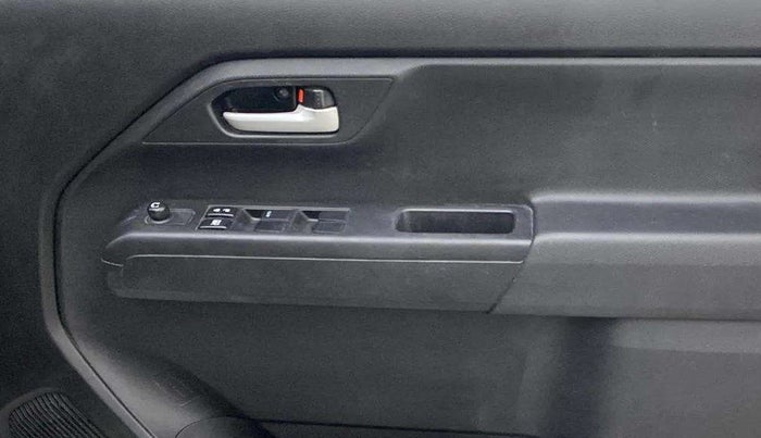 2022 Maruti New Wagon-R VXI 1.0 AMT, Petrol, Automatic, 24,840 km, Driver Side Door Panels Control