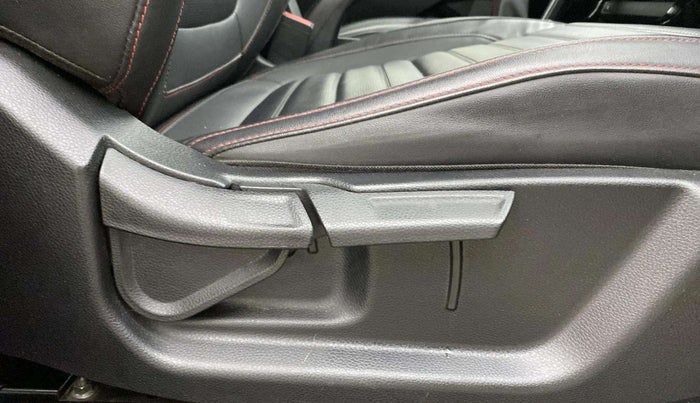 2019 KIA SELTOS GTX 1.4 PETROL, Petrol, Manual, 68,351 km, Driver Side Adjustment Panel
