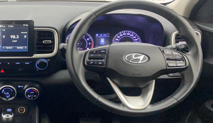 2020 Hyundai VENUE SX PLUS 1.0 TURBO DCT, Petrol, Automatic, 52,075 km, Steering Wheel Close Up