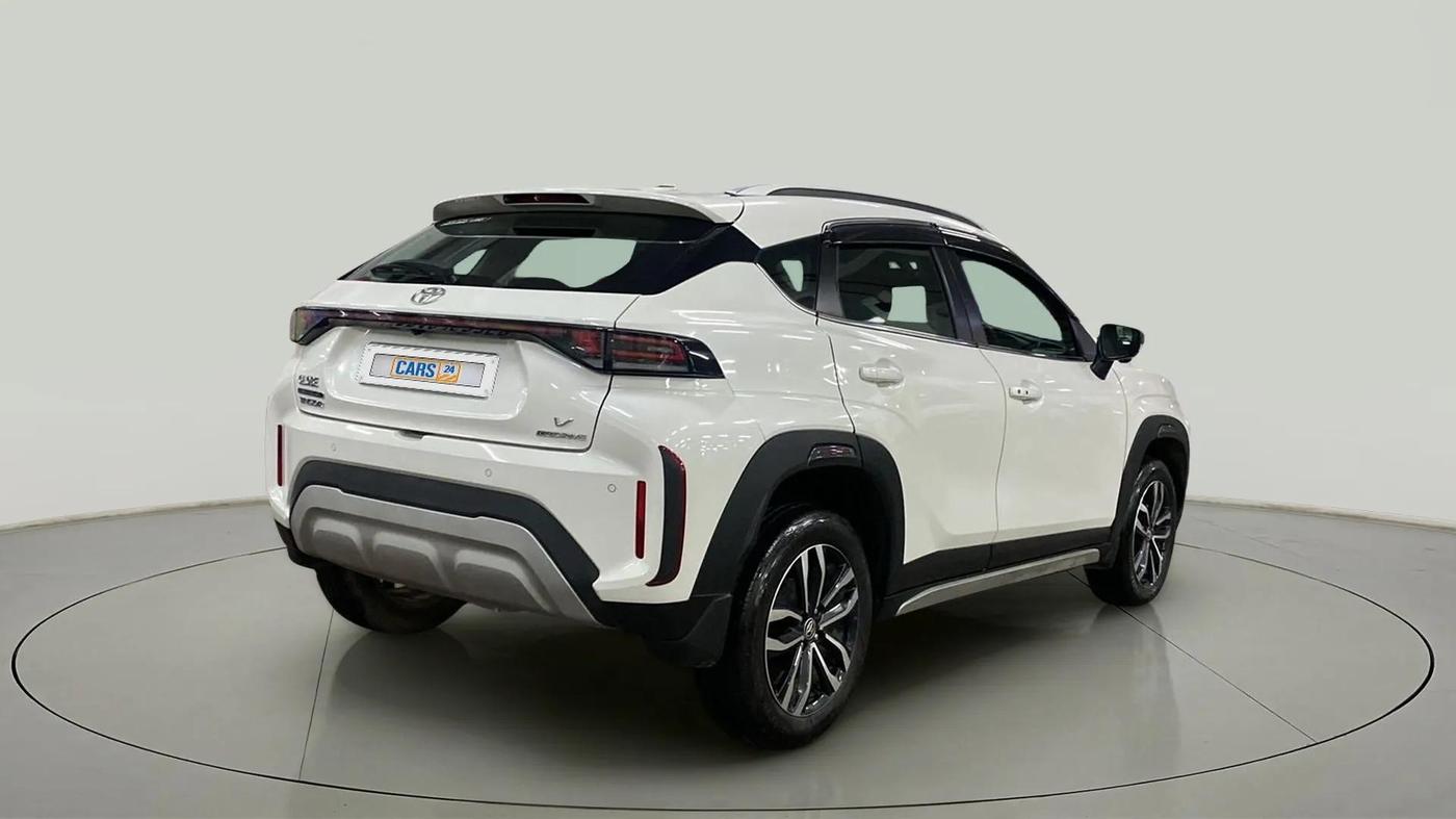 2024 Toyota Urban Cruiser Taisor V 1.0 Petrol AT, Petrol, Automatic, 6,728 km, Right Back Diagonal