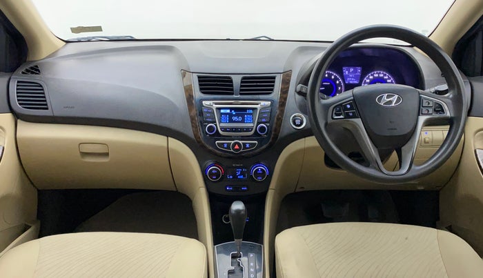 2015 Hyundai Verna FLUIDIC 4S 1.6 VTVT S(O), Petrol, Manual, 95,193 km, Dashboard