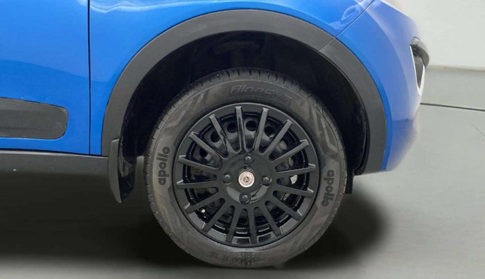 2018 Tata NEXON XZ PETROL, Petrol, Manual, 14,176 km, Right Front Wheel