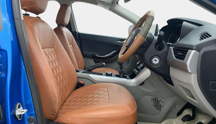 2018 Tata NEXON XZ PETROL, Petrol, Manual, 14,176 km, Right Side Front Door Cabin